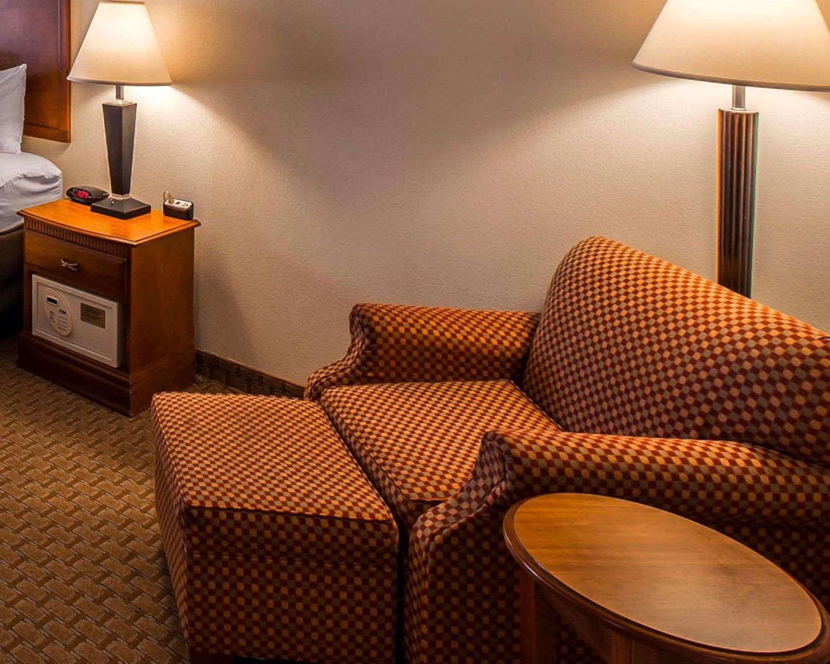 Comfort Inn & Suites Rogersville Esterno foto