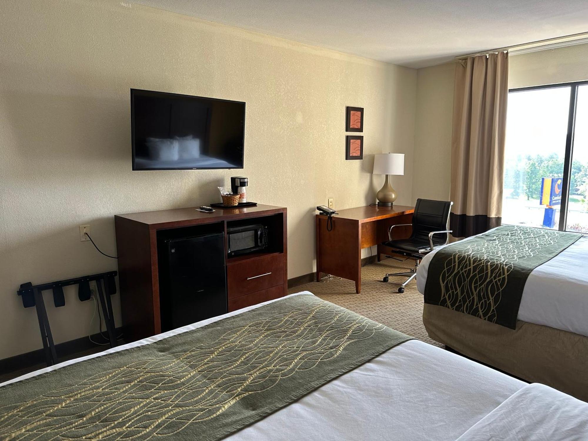Comfort Inn & Suites Rogersville Esterno foto