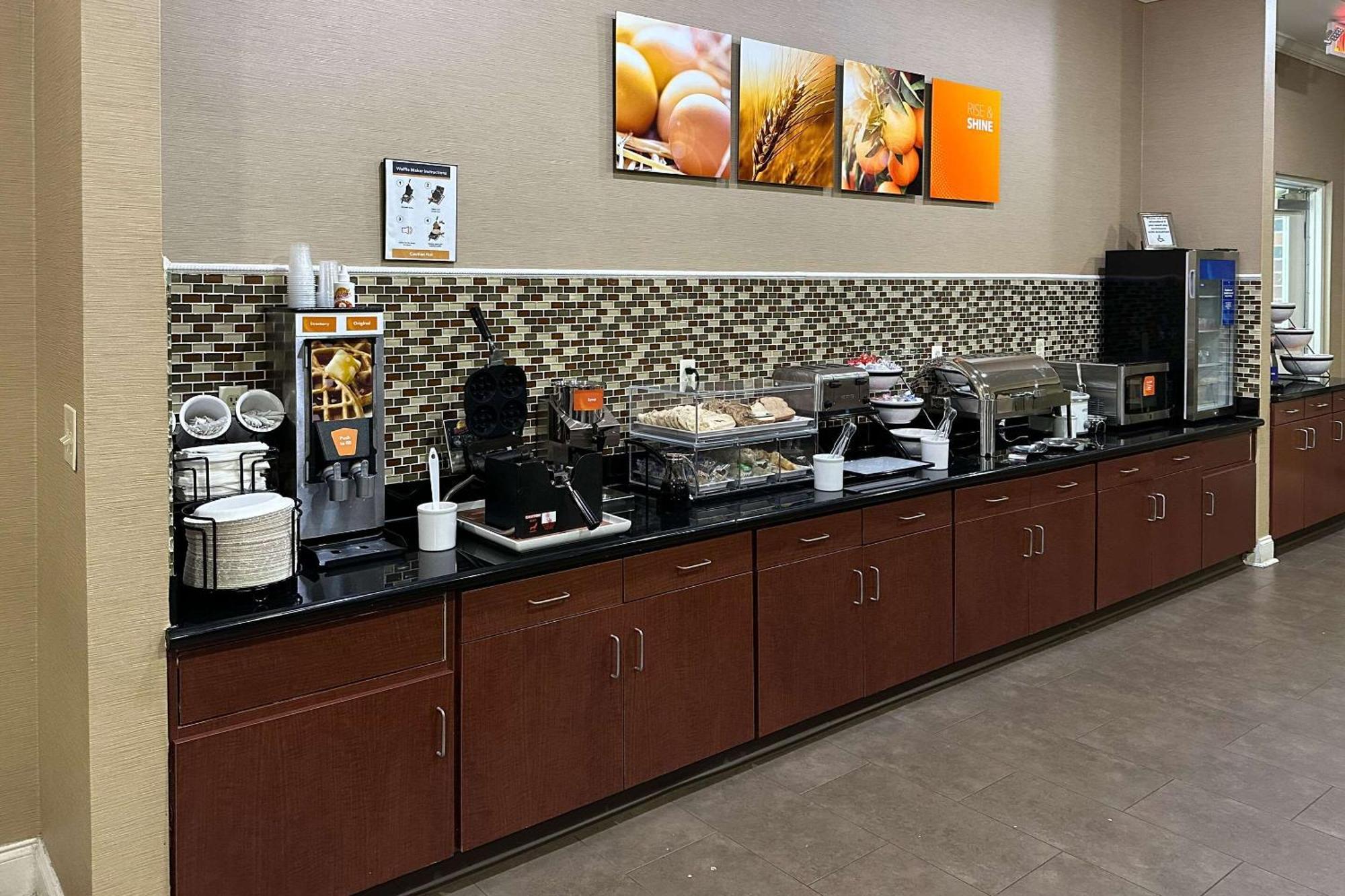 Comfort Inn & Suites Rogersville Esterno foto